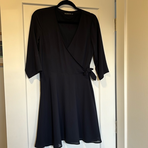 Abercrombie wrap dress in navy blue - Picture 1 of 4